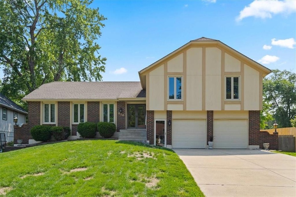 816 NW 16th St, Blue Springs, MO 64015 - photo 1