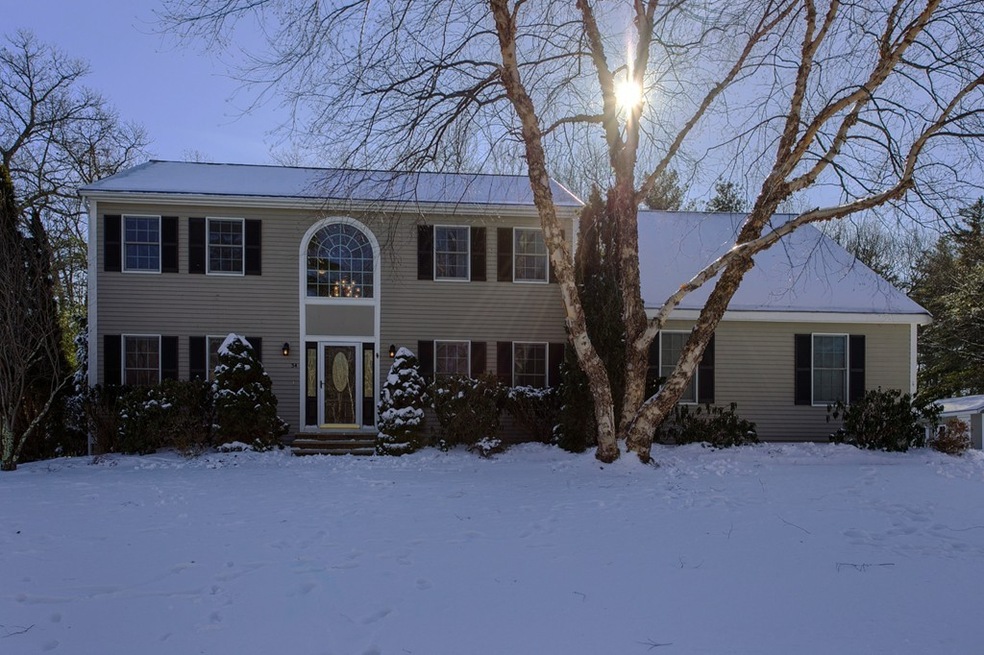 34 Kings Row, North Reading, MA 01864 - photo 1