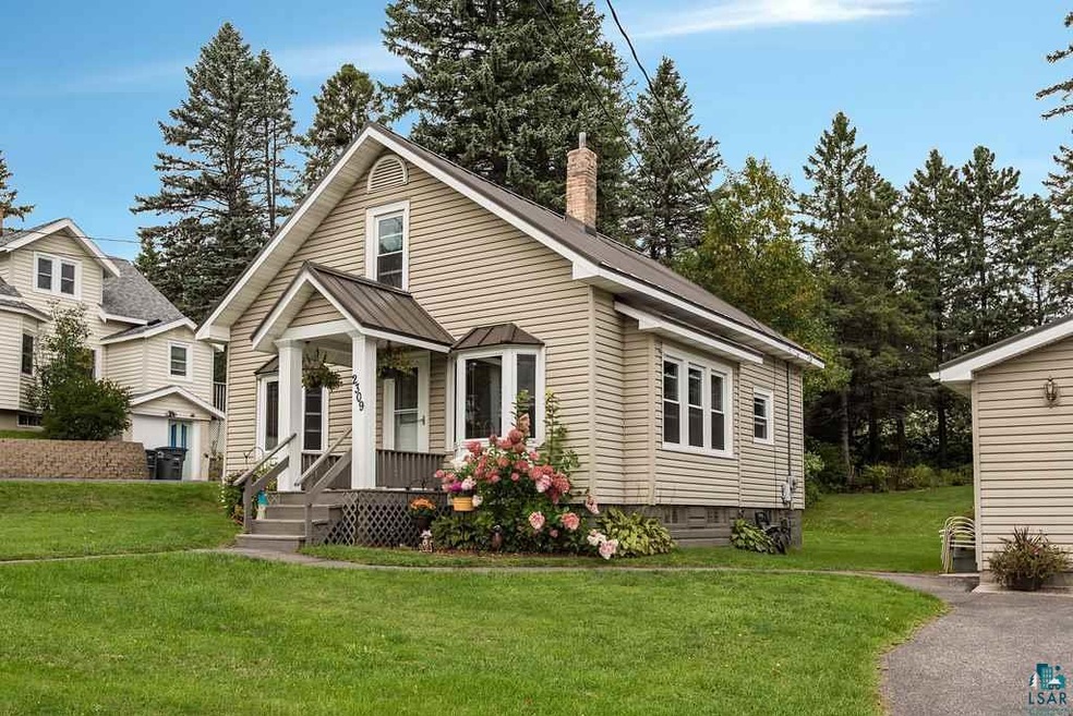 2309 Catskill St, Duluth, MN 55811 - photo 1