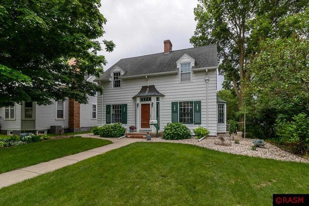 416 416 S Washington St, New Ulm, MN 56073 - photo 1