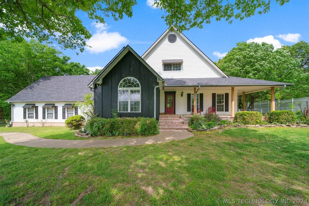 Beautiful craftsman style home. This front porch w
