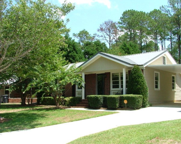 104 Donna Dr, Sylvester, GA 31791 - photo 1