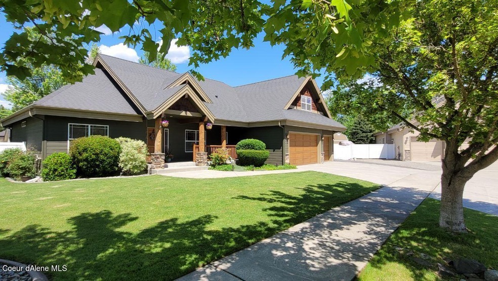 House Front Yard