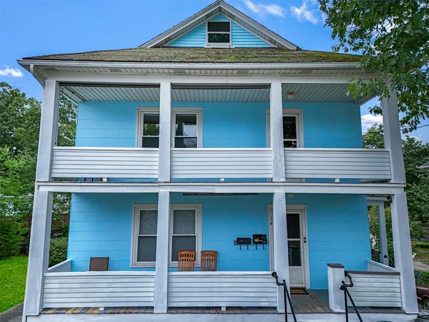 For Rent $1,800/month