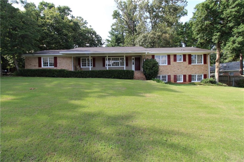 Brick Ranch in prime location!