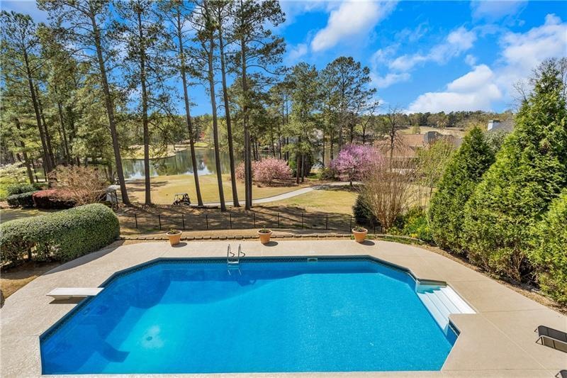 125 Willow Way, Roswell, GA 30076 - photo 1