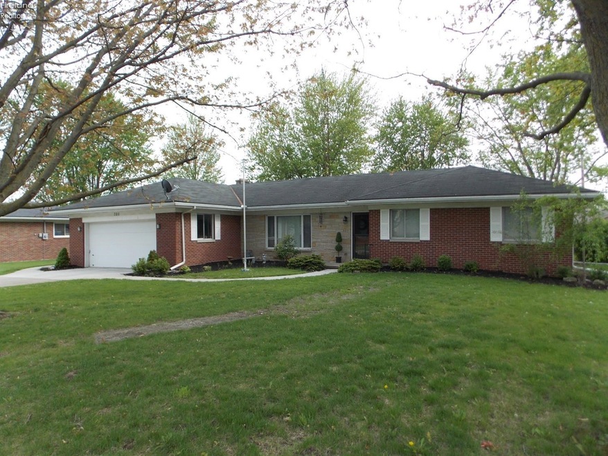 721 Erie St, Woodville, OH 43469 - photo 1