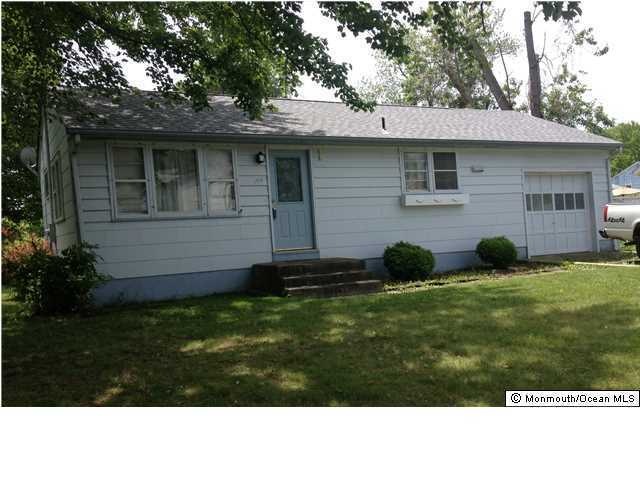 100 Ocean Blvd, Keyport, NJ 07735 - photo 1