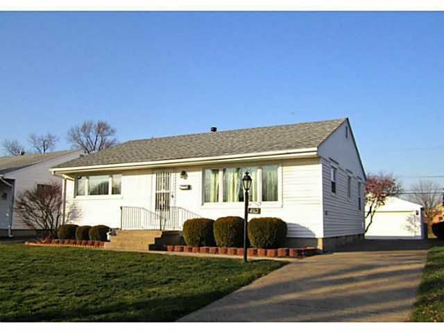 4162 Wright Park, Columbus, OH 43213 - photo 1