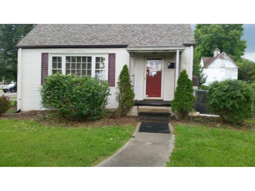1301 E Unaka Ave, Johnson City, TN 37601 - photo 1