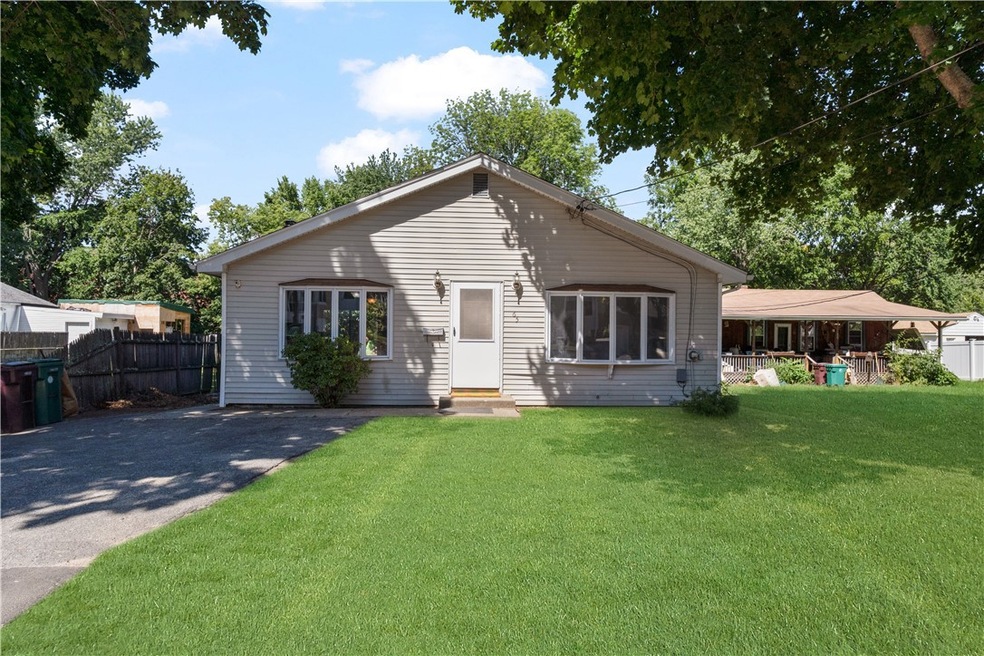 65 Rodman St, Woonsocket, RI 02895 - photo 1