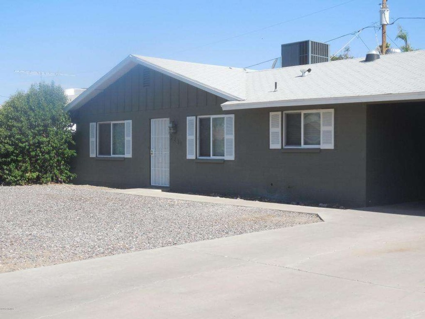 2231 E Claire Dr