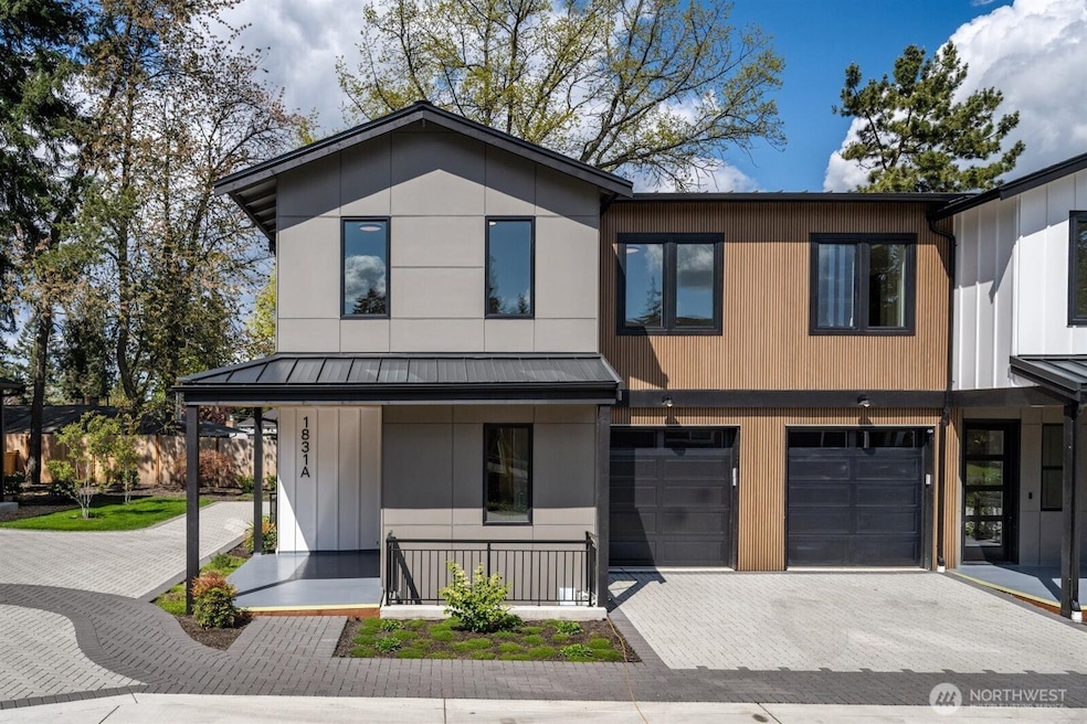 Welcome to Tucker Townhomes by Lang Homes. Conveniently located about one mile from Kirkland waterfront! Excellent street appeal with designer Resista Brand siding!