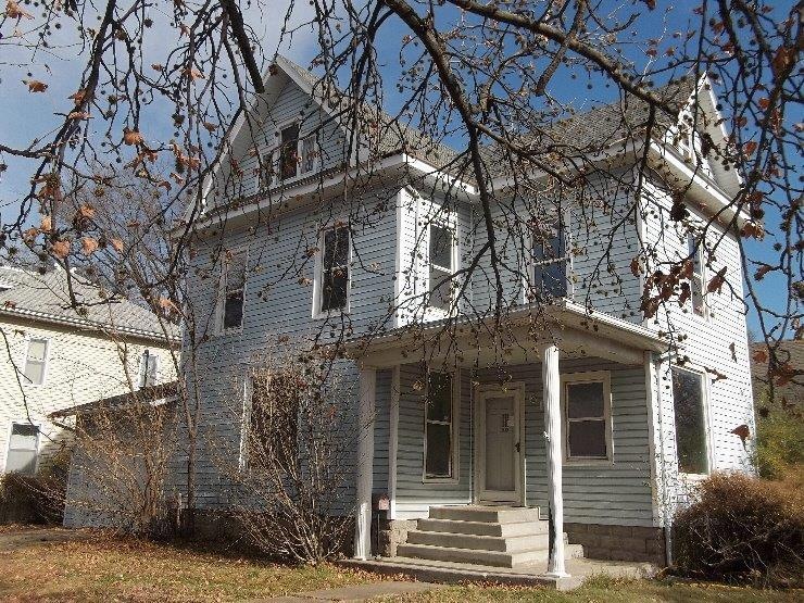 618 S 16th St, Parsons, KS 67357 - photo 1