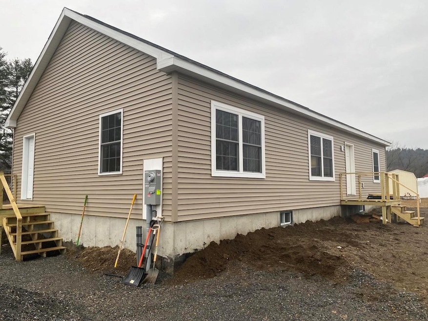 23 Bracket Cir, Charlestown, NH 03603 - photo 1