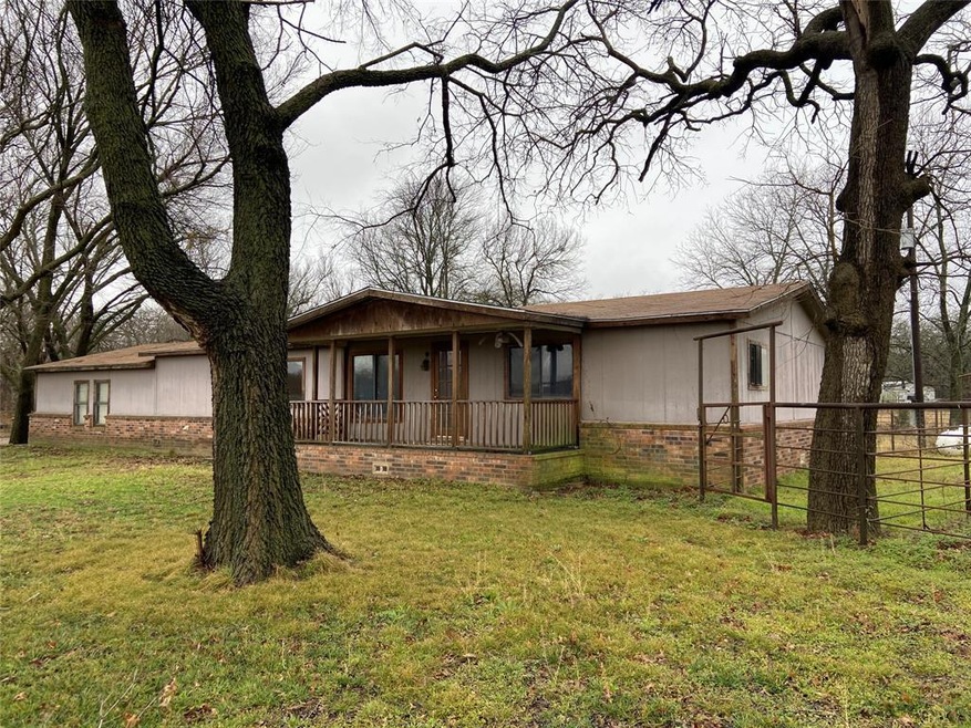 7200 Sabathney Rd, Weatherford, TX 76085 - photo 1