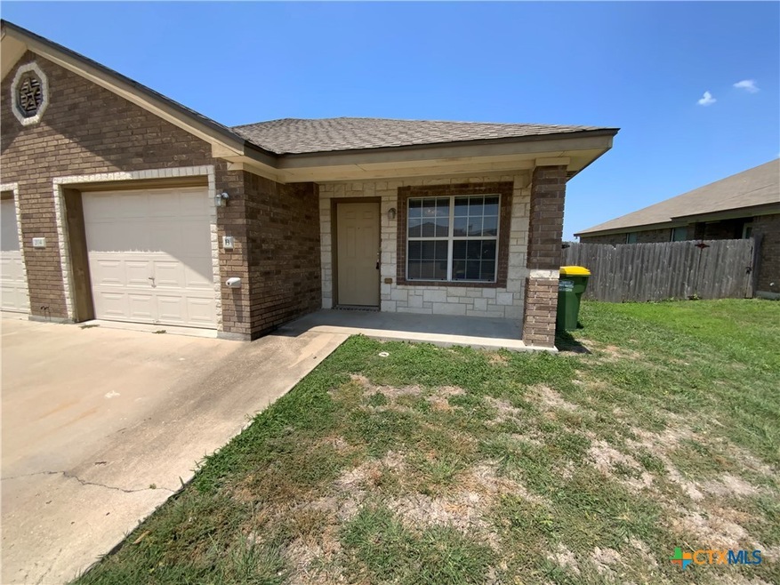 204 Coby Dr unit B, Troy, TX 76579 - photo 1