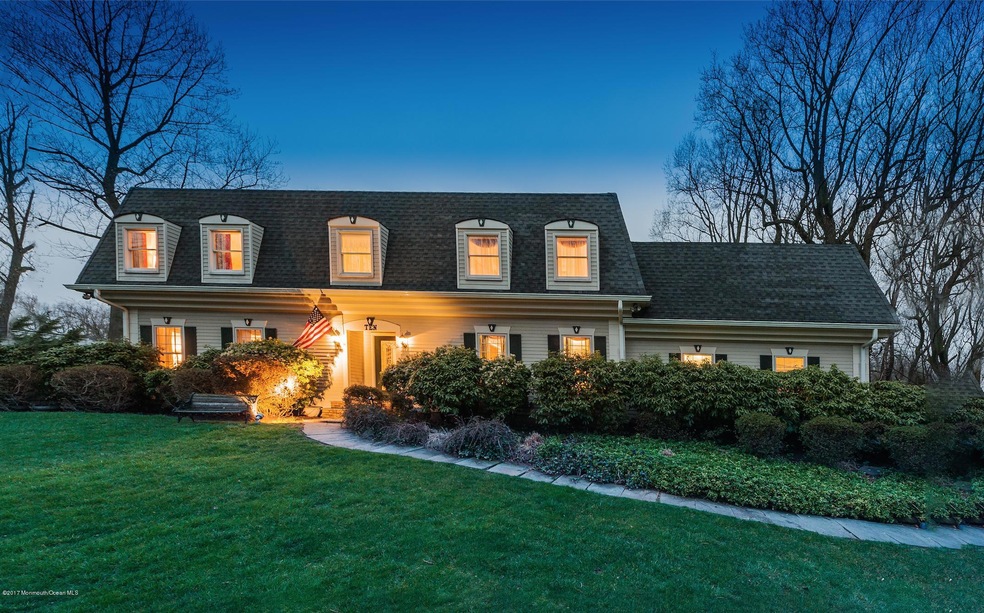 10 Alicia Ct