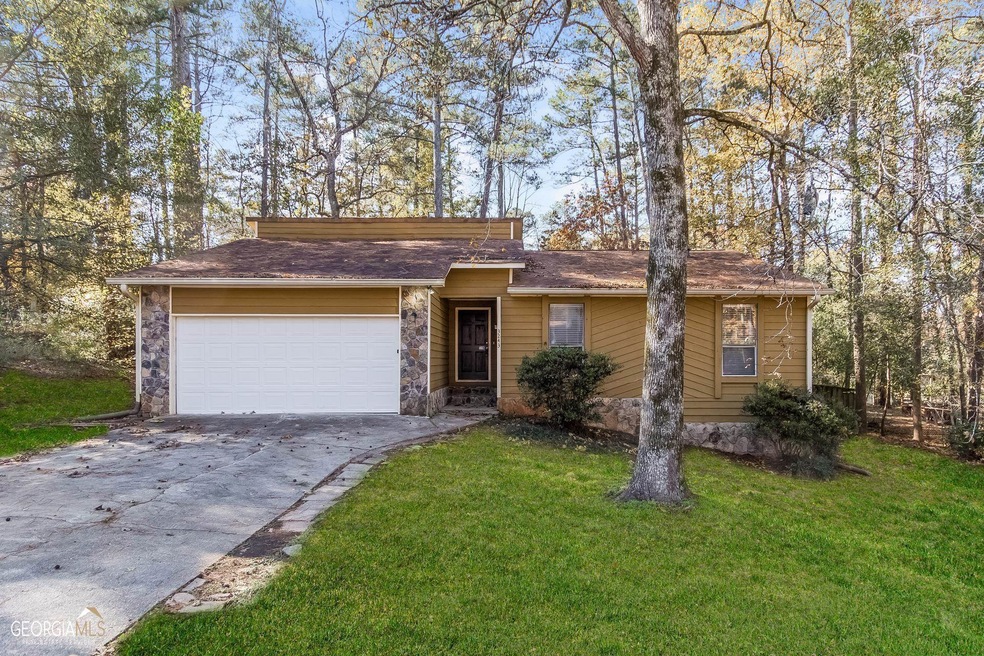 3243 Deshong Dr, Stone Mountain, GA 30087 - photo 1