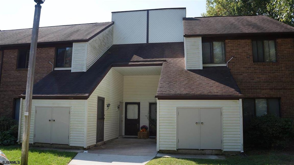 9 Country Hickory Ln unit H9, Egg Harbor Township, NJ 08234 - photo 1