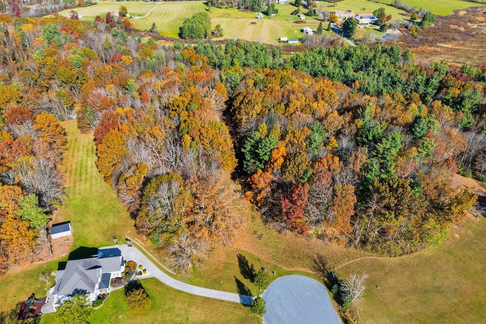 261 Cobble Ln, Bent Mountain, VA 24059 - photo 1