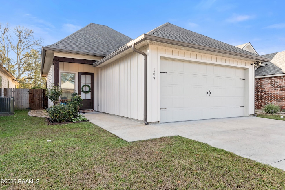 209TwinMeadows-3