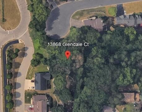 13868 Glendale Ct, Apple Valley, MN 55124 - photo 1