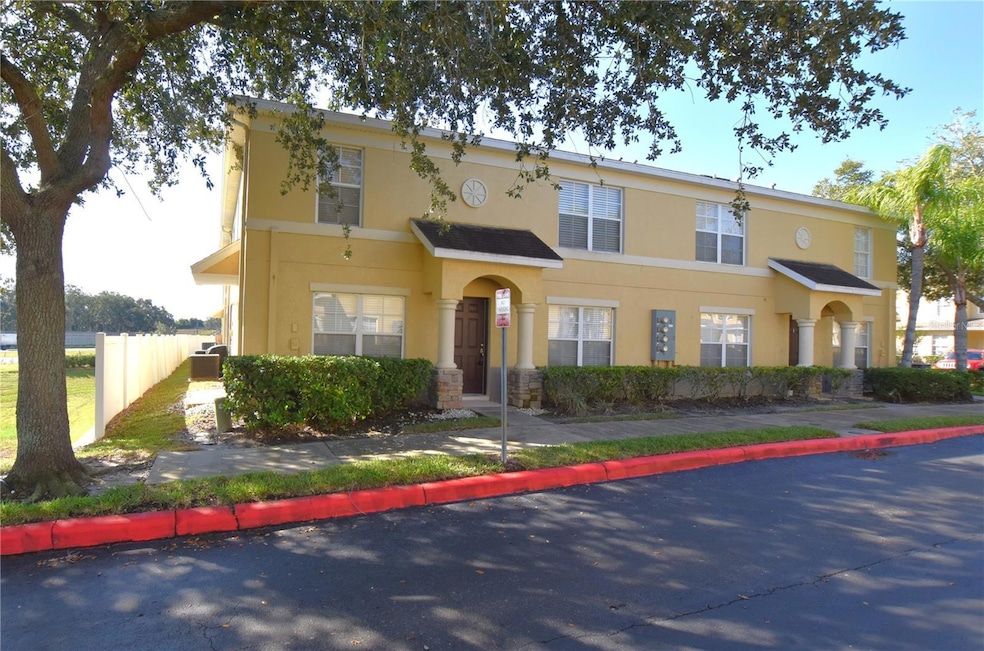 5389 Quarry Rock Rd unit 701, Lakeland, FL 33809 - photo 1