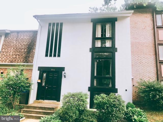 9516 Miranda Ct, Fairfax, VA 22031 - photo 1
