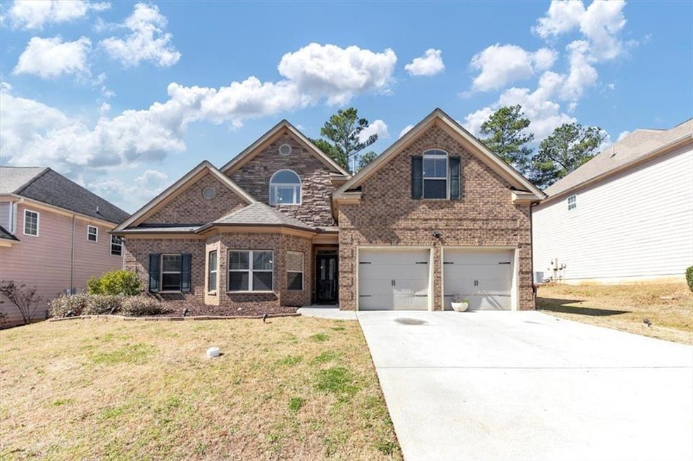 3777 Shady Maple Dr, Lithonia, GA 30038 - photo 1