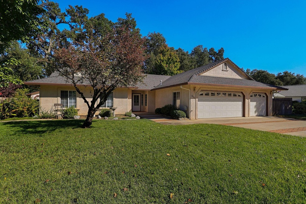 1-web-or-mls-CAMA0870