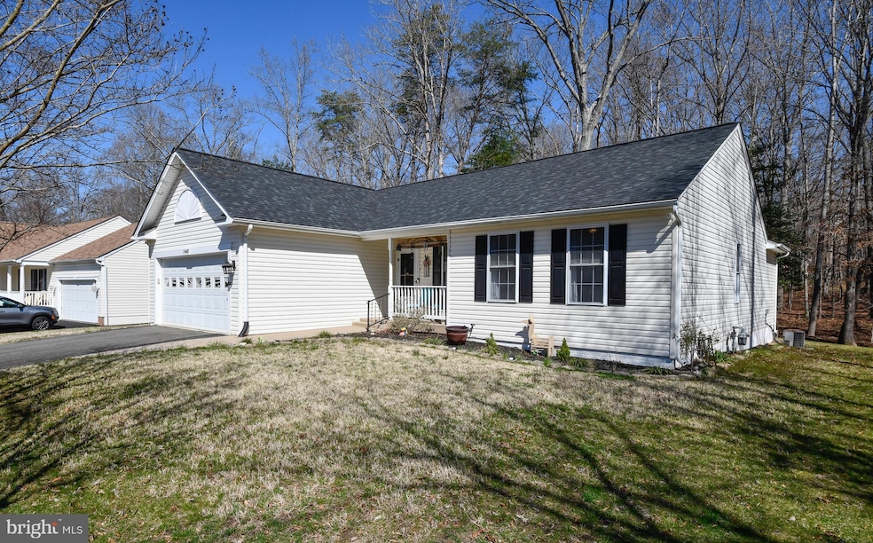 10403 Woodlake Ct, Spotsylvania, VA 22553 - photo 1