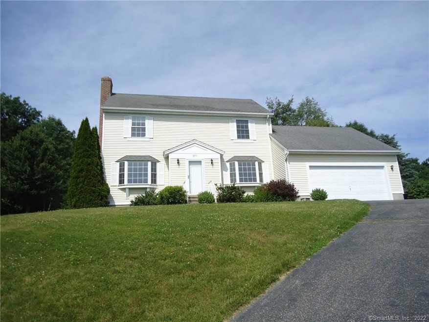 377 Wimbledon Gate N, Torrington, CT 06790 - photo 1
