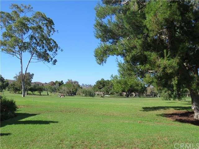  Fantastic golf course view from your living room 