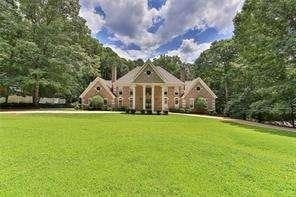 1839 Chedworth Ln, Stone Mountain, GA 30087 - photo 1