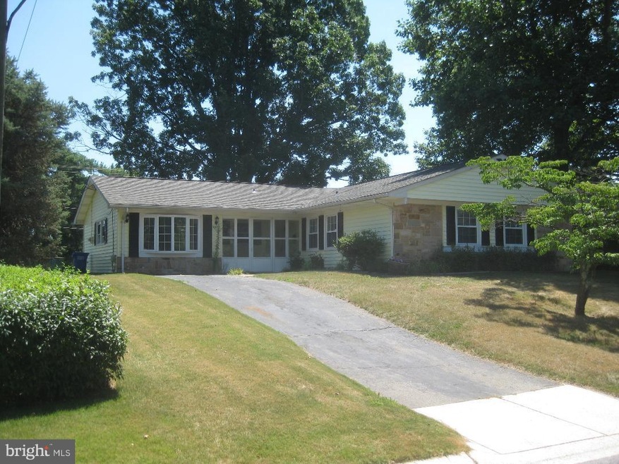 2427 Kinderbrook Ln, Bowie, MD 20715 - photo 1