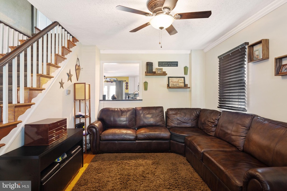 122 Franklin St, Swedesboro, NJ 08085 - photo 1