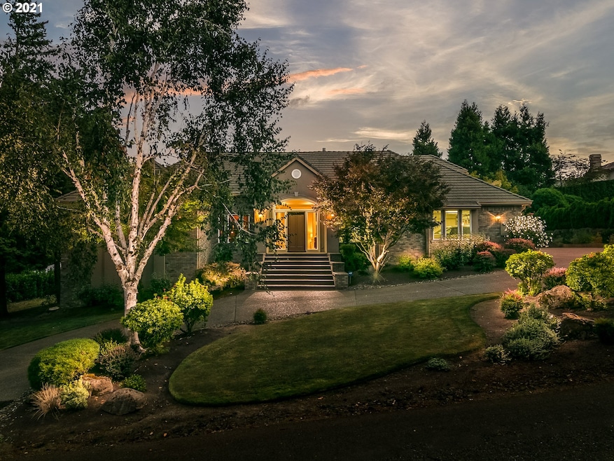 18820 Greenbluff Dr, Lake Oswego, OR 97034 - photo 1