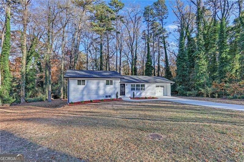 1681 Hammond Woods Cir SW, Marietta, GA 30008 - photo 1