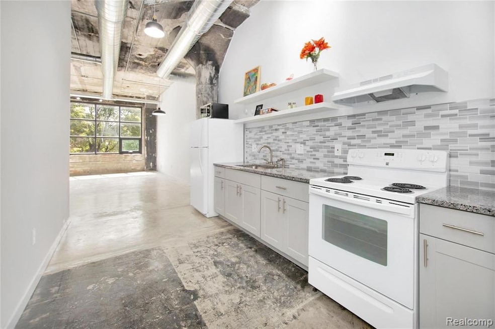 For Rent $1,600/month