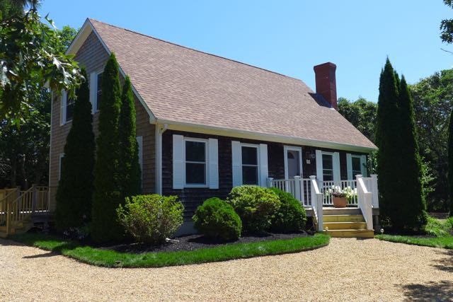 75 Dodgers Hole Rd, Edgartown, MA 02539 - photo 1