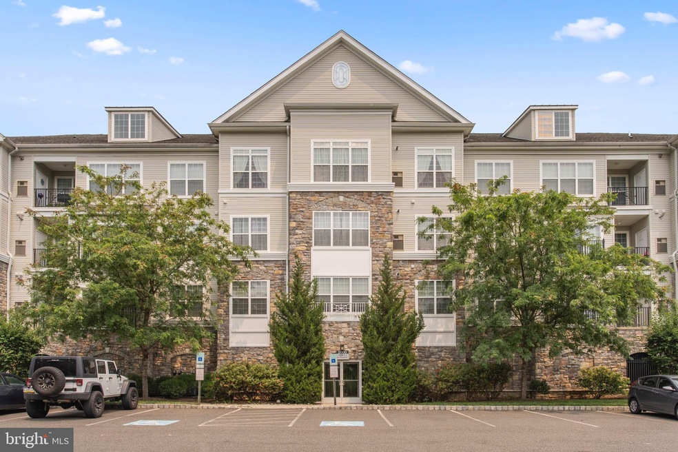 2207 Lydia Hollow Dr unit B1, Glen Mills, PA 19342 - photo 1