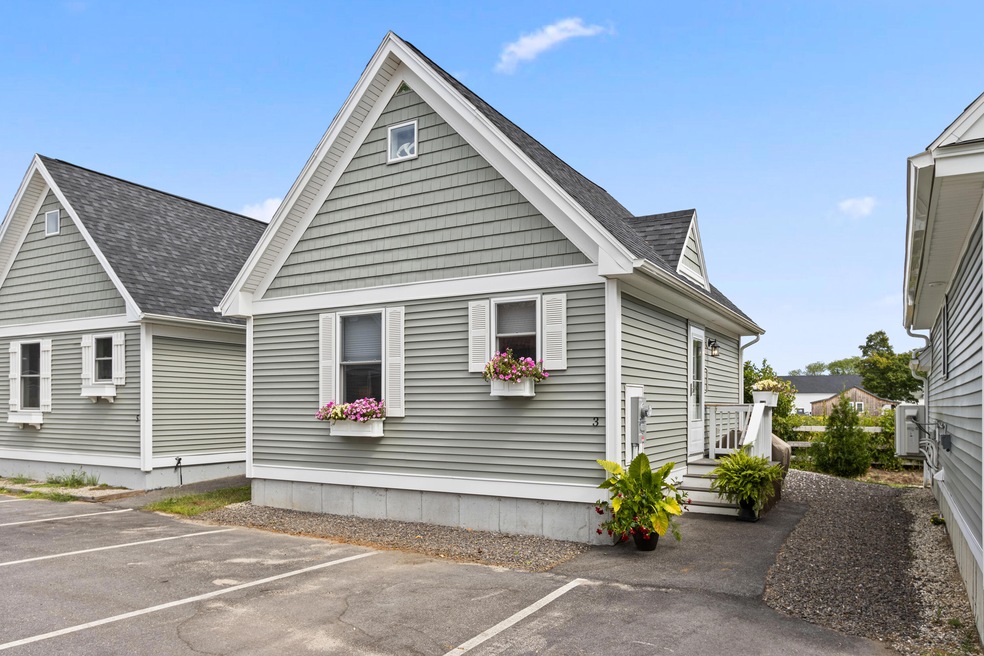 994 Portland Rd unit 3, Saco, ME 04072 - photo 1