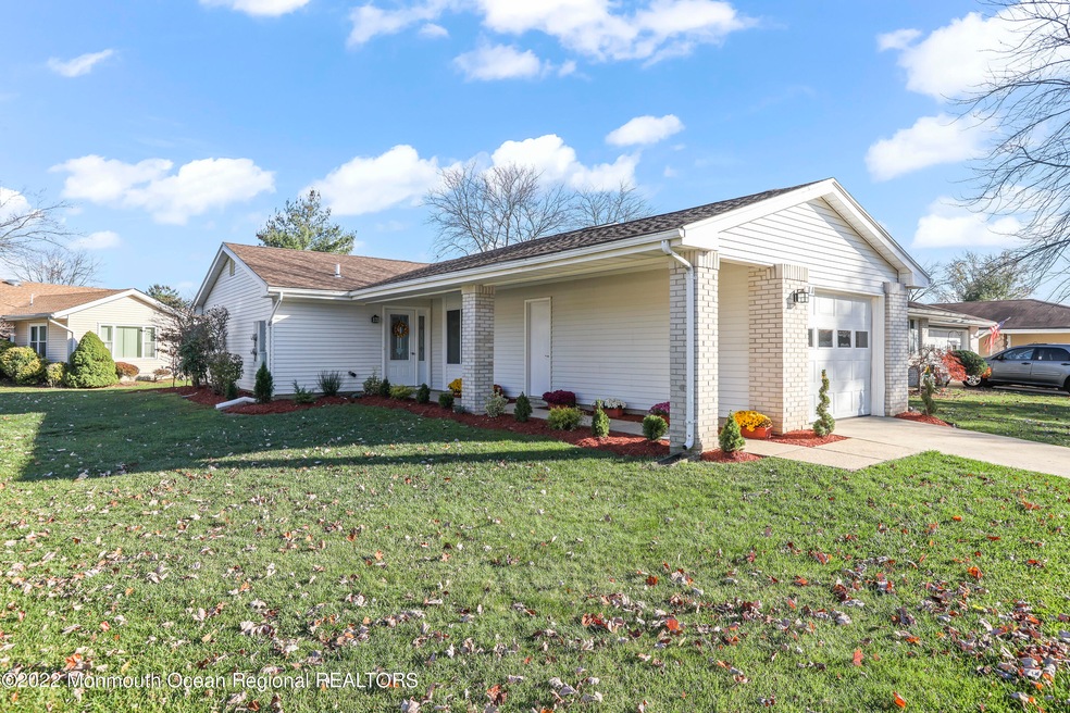 Sold $380,000 • Co-Listing Agent