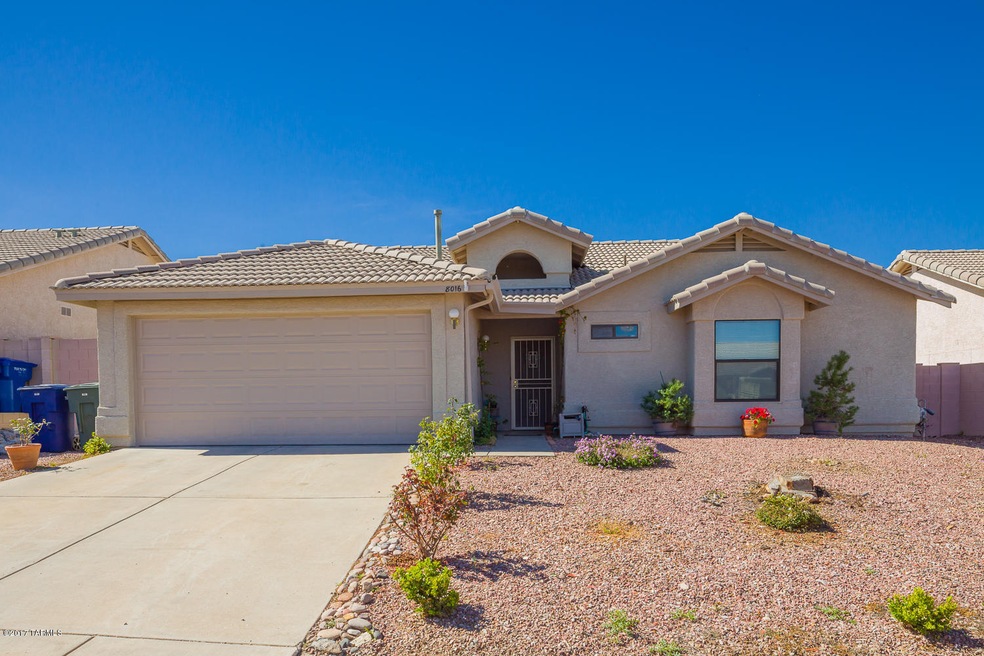8016-carburyway_mls-22