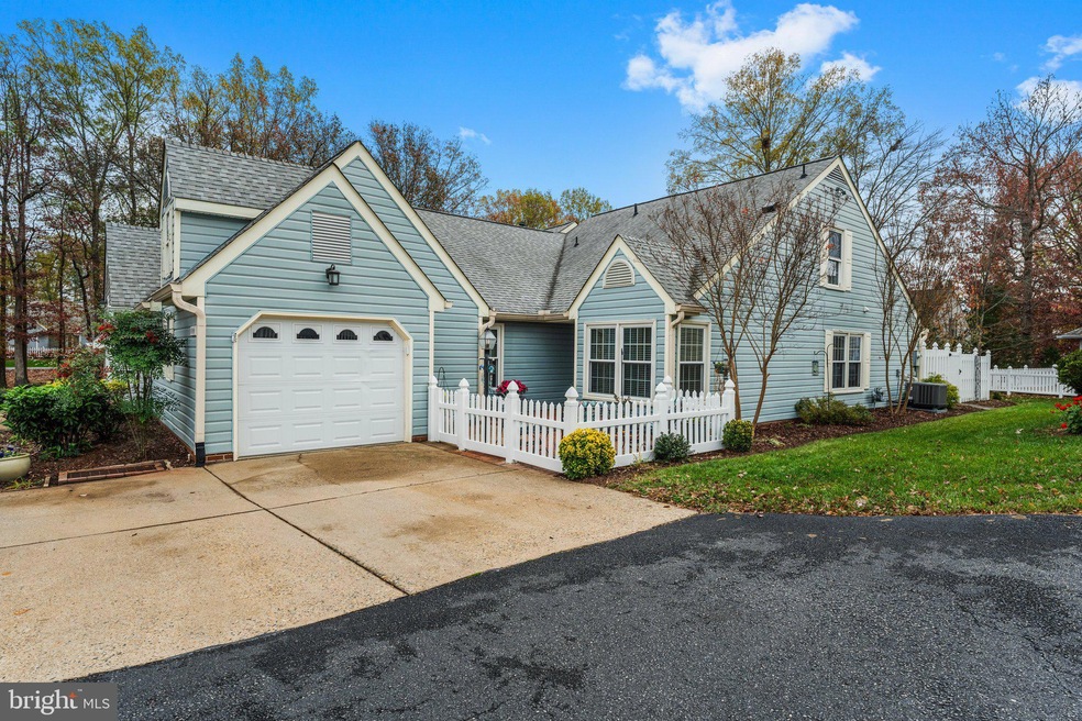 11222 Westhampton Ct, Fredericksburg, VA 22407 - photo 1