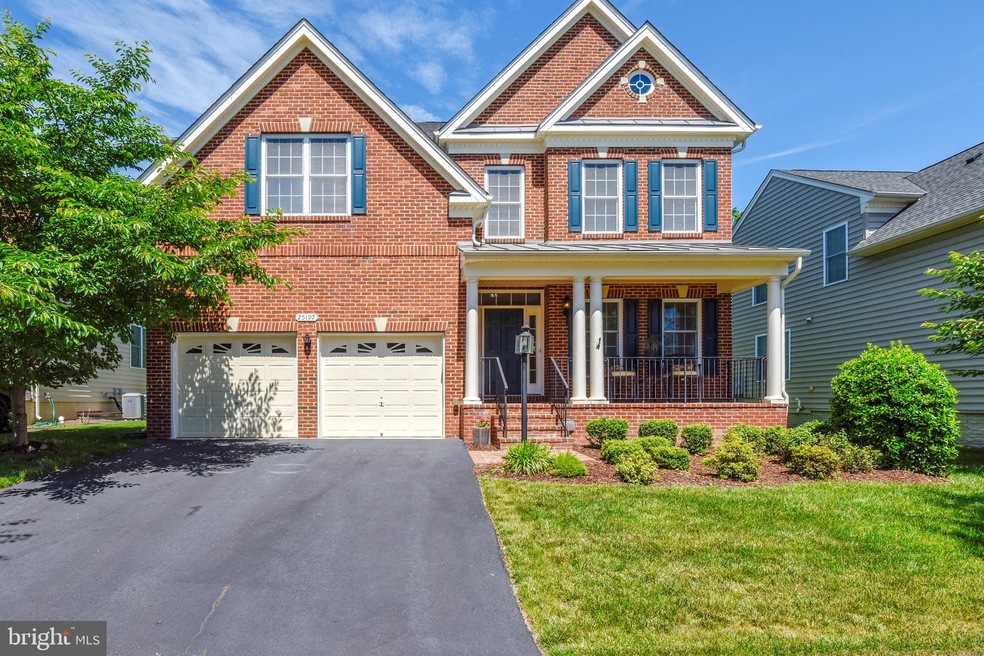 25197 Eisenhower Dr, Chantilly, VA 20152 - photo 1