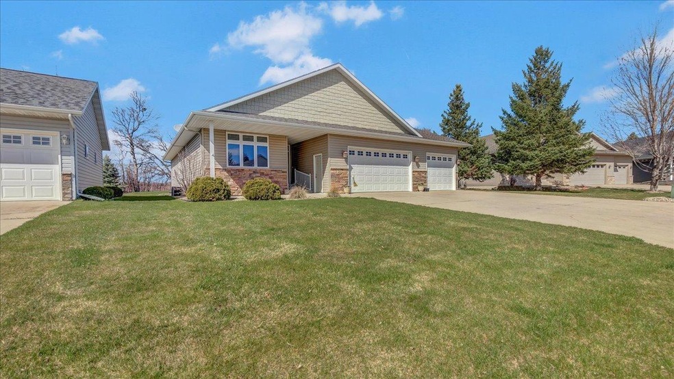 211 Ashley Ln, Alexandria, MN 56308 - photo 1