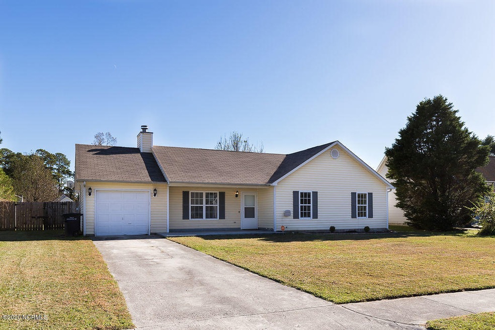 128 Settlers Cir, Jacksonville, NC 28546 - photo 1