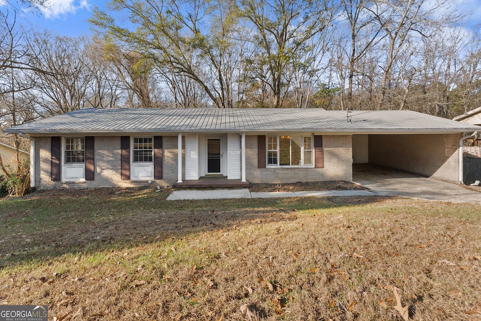 660 Honeysuckle Rd, Gainesville, GA 30501 - photo 1